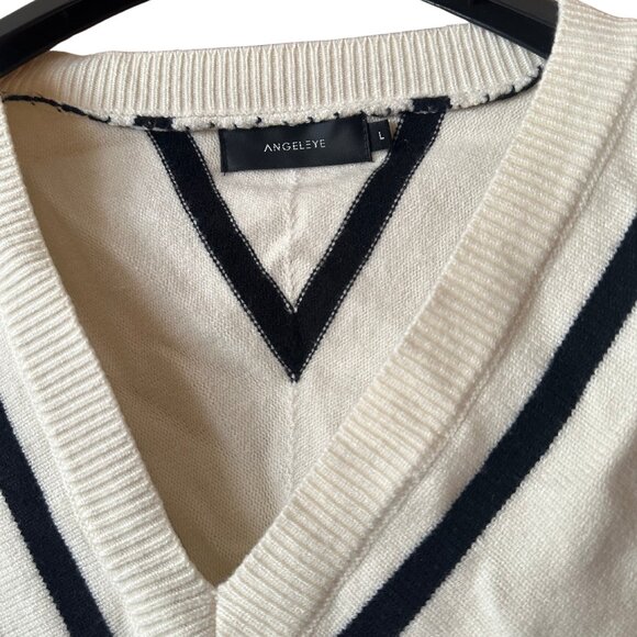 H&M V-Neck Black and White Striped Sweater - Picture 2 of 3